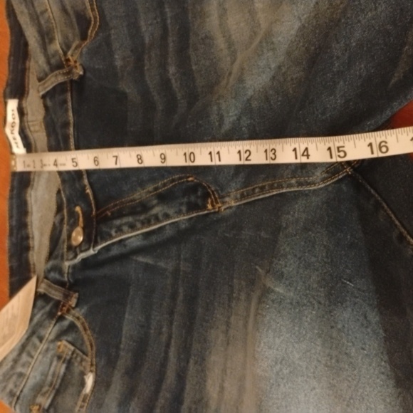 Mekool plus size NWT jeans. Great fit and style. Size 3XL. Slightly distressed. - Picture 7 of 11